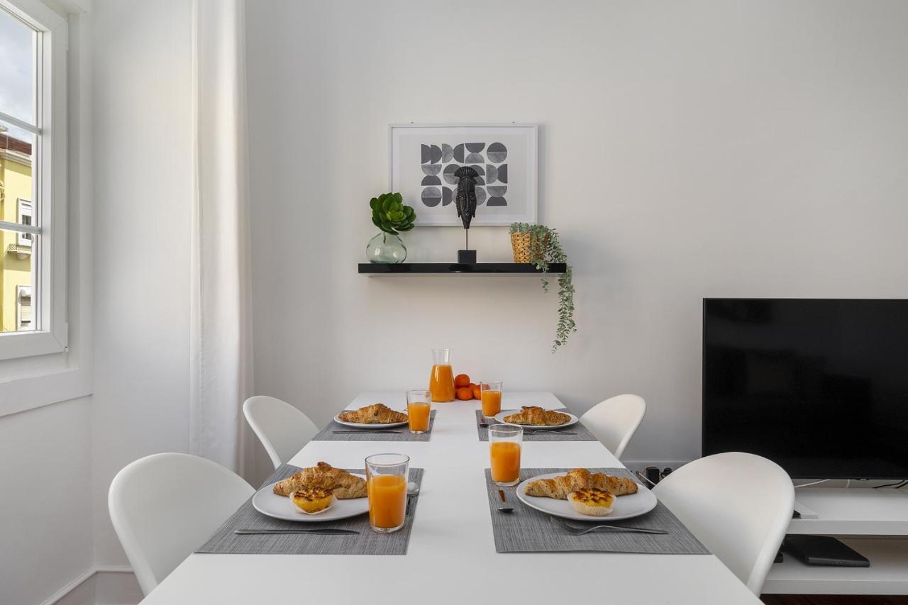 Whome Hideaway Family Apartment #2 Lisbon Bagian luar foto