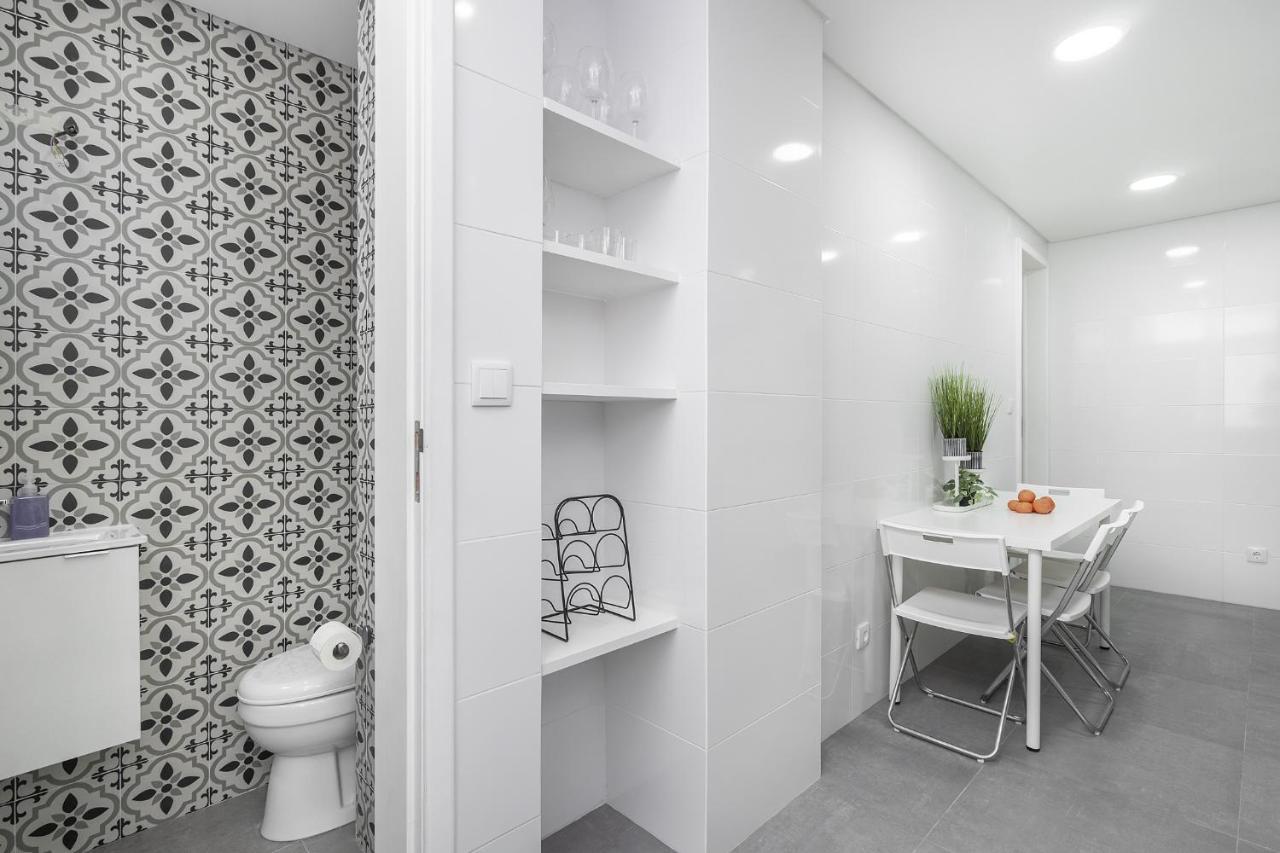 Whome Hideaway Family Apartment #2 Lisbon Bagian luar foto