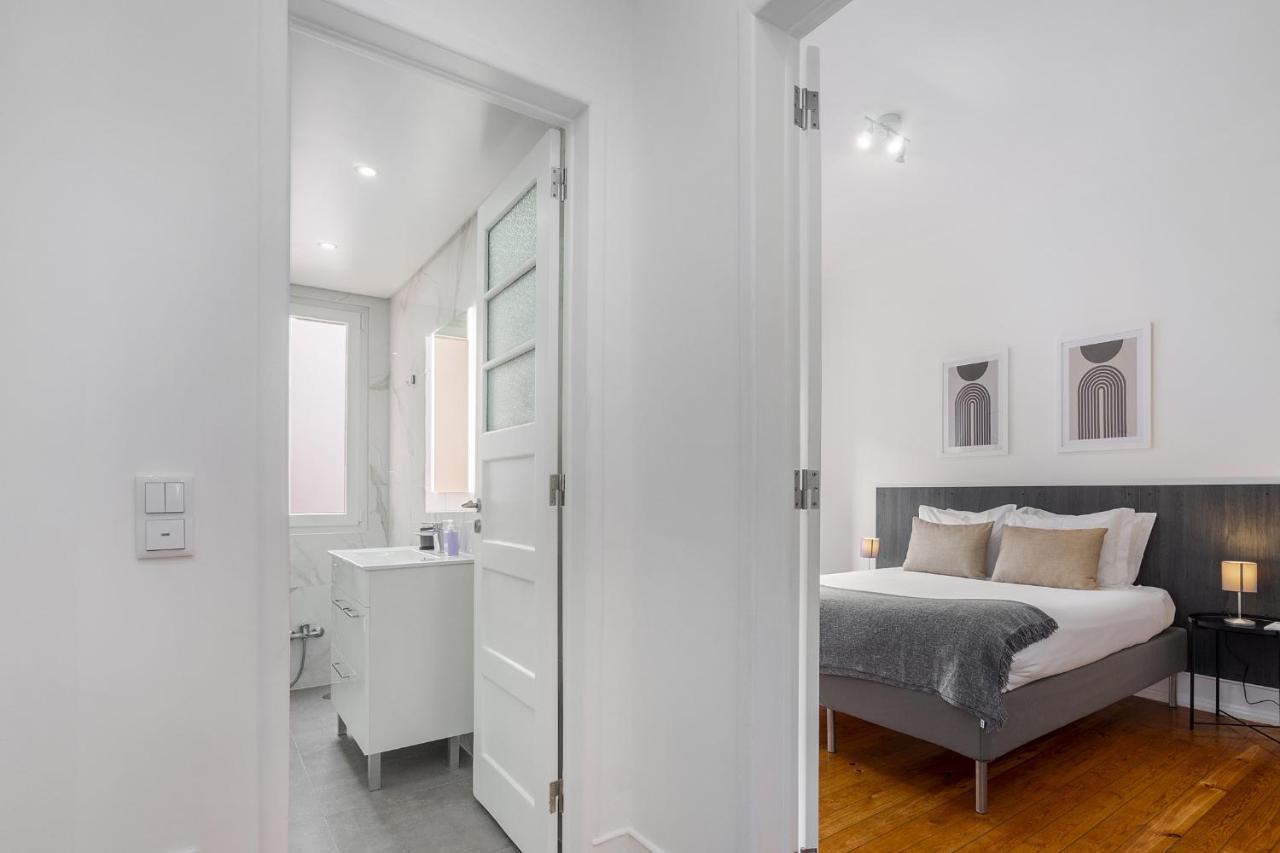 Whome Hideaway Family Apartment #2 Lisbon Bagian luar foto