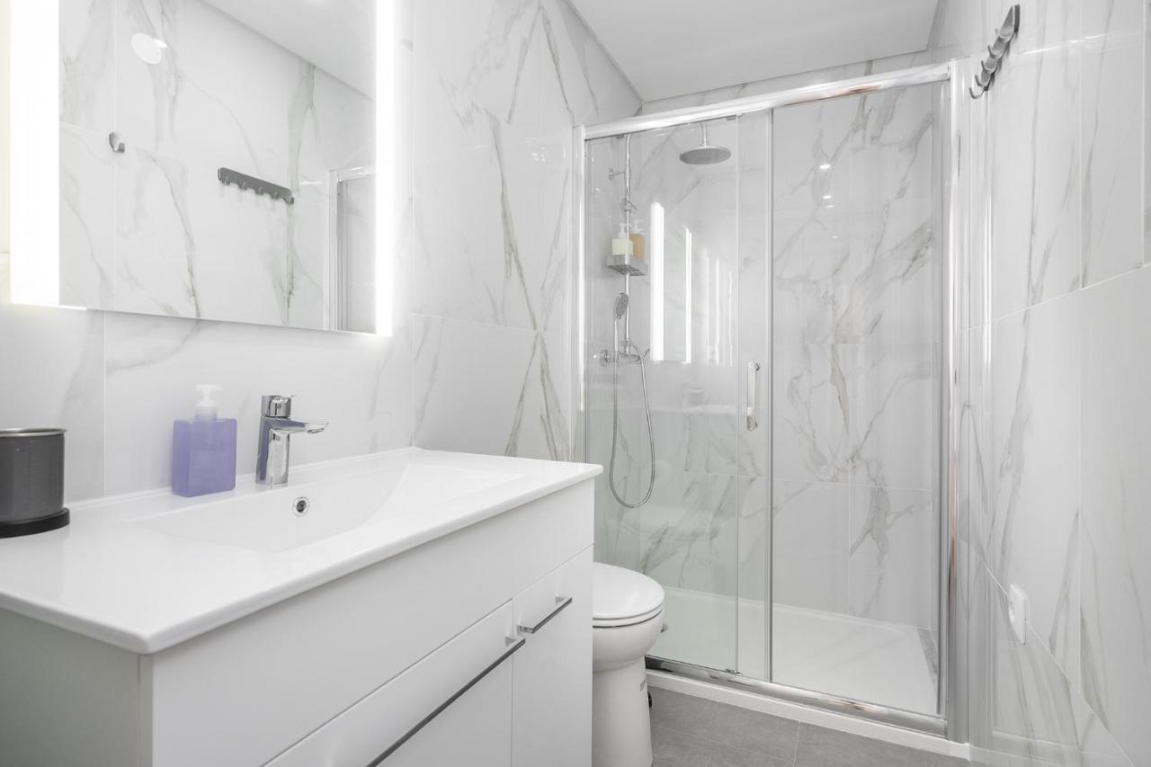 Whome Hideaway Family Apartment #2 Lisbon Bagian luar foto
