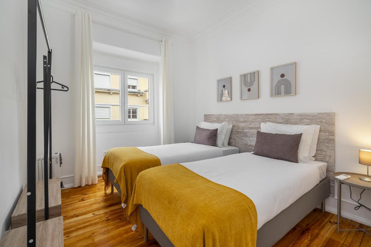 Whome Hideaway Family Apartment #2 Lisbon Bagian luar foto